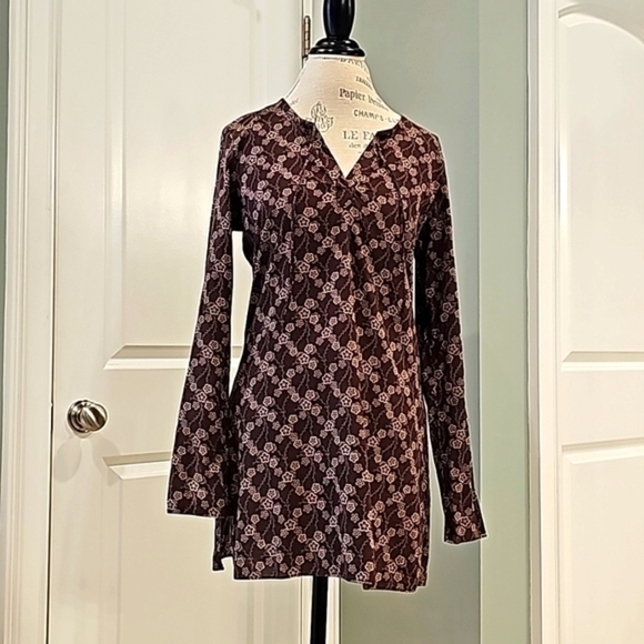 Athleta Brown And Tan Floral Print Long Sleeve V-Neck Tunic Top - Size Medium - Picture 5 of 9